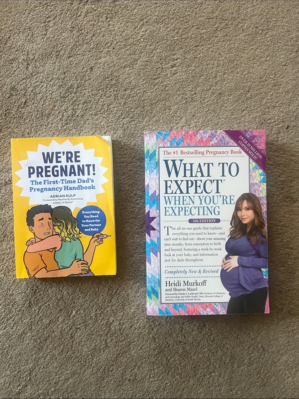 What to Expect When You're Expecting - Pregnancy Guide (Purple)
